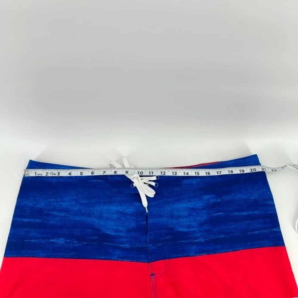Old Navy California Mens Board Shorts Size 38 Tropical Palm Colorblock Blue Red